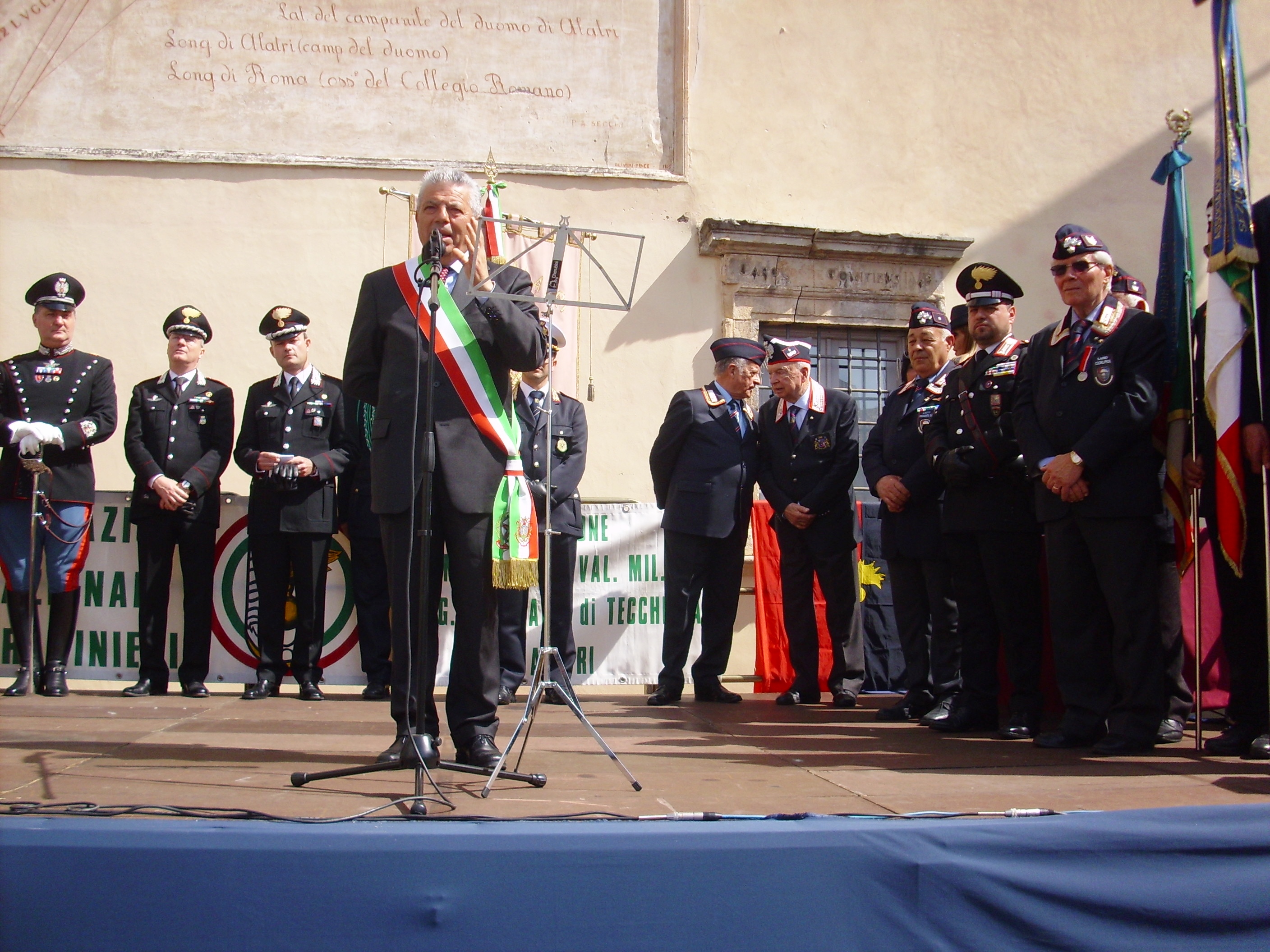 Alatri - Gemellaggio tra L’Associazione Carabinieri e i Corazzieri di ...